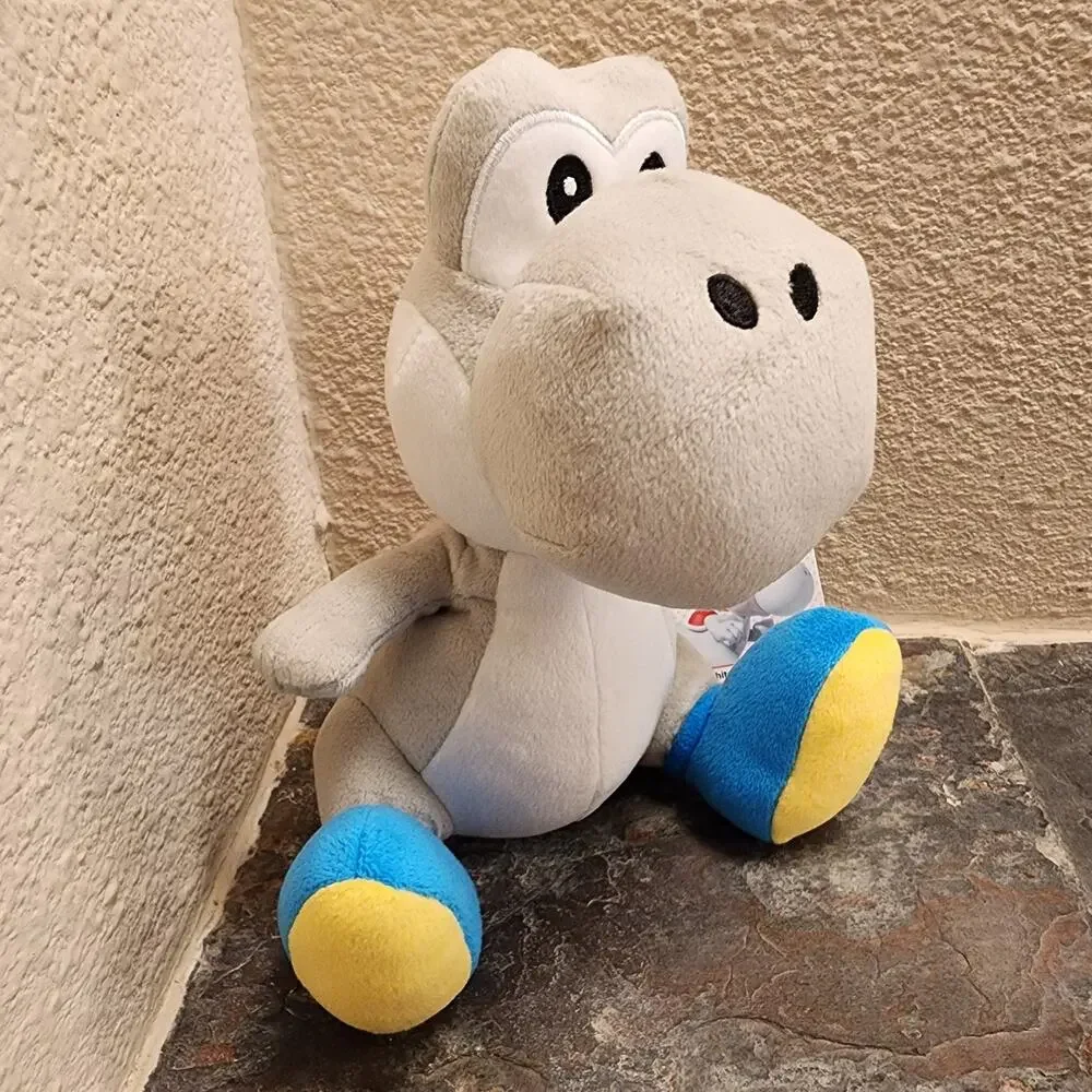 Plush - Yoshi White, 8-inch (NEW) - Super Mario - Nintendo